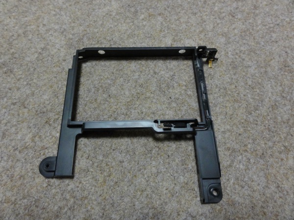 mac-mini-2011-mid-ssd-expansion_30.JPG Mac mini 2011 mid ssd expansion 30