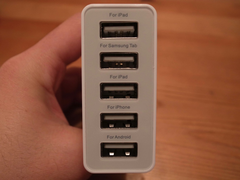 Anker 25w 5port usb charger 07