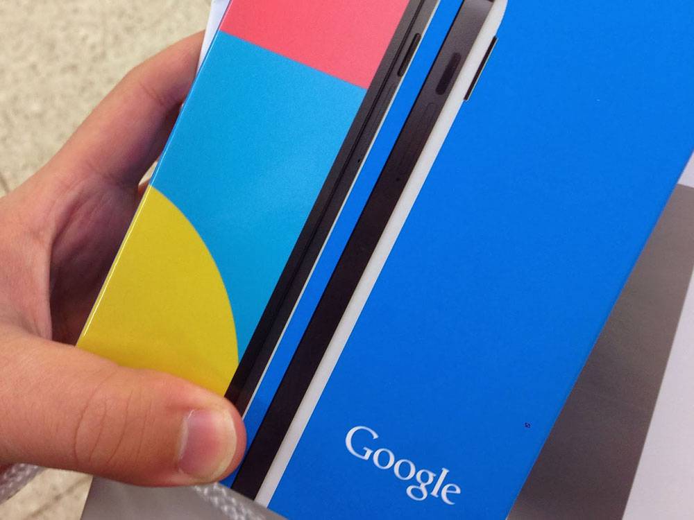 EMOBILE版Nexus 5 EM01Lを新規一括0円でゲット！
