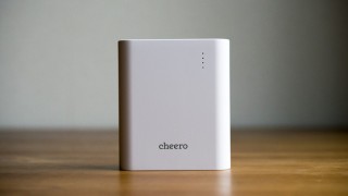 先代より容量アップかつ重量ダウンながらも手頃な価格を実現した「cheero Power Plus 3」