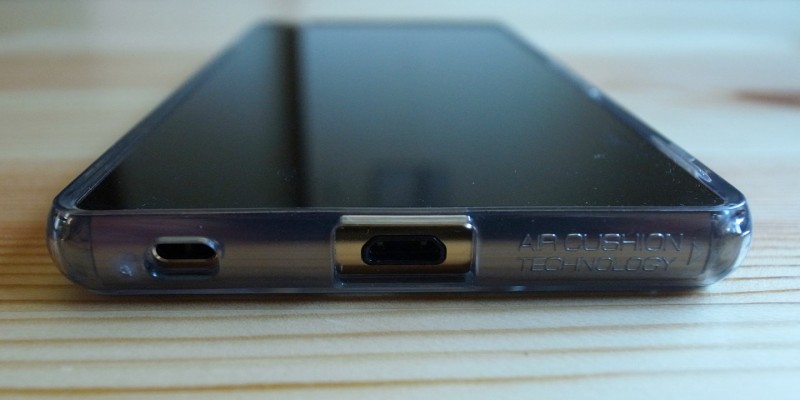 Spigen Ultra Hybrid Space Crystal review_03