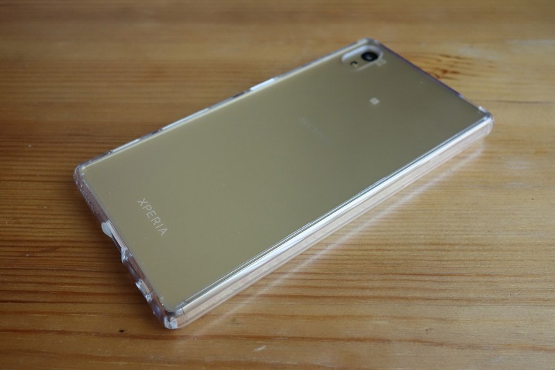 SPIGEN Ultra Hybrid Xperia Z5_08