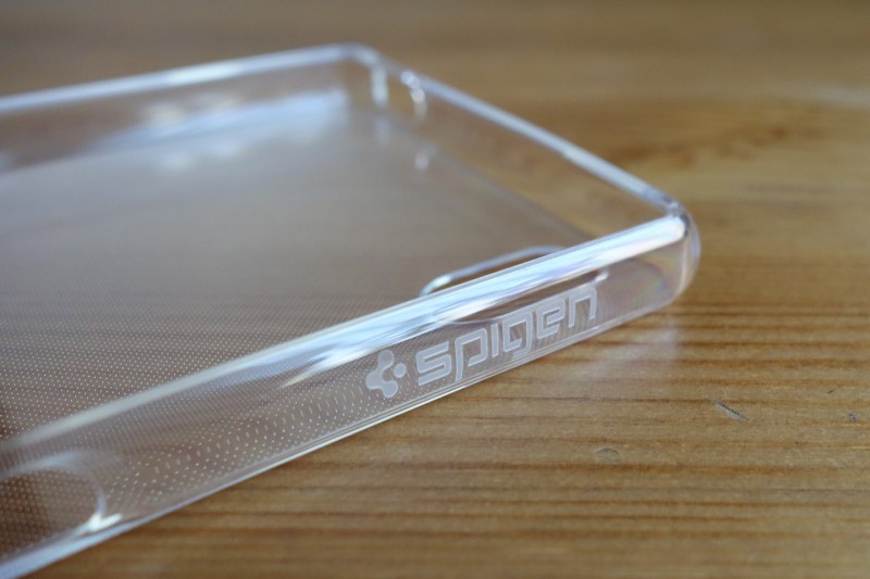 SPIGEN liquid crystal Xperia Z5_03