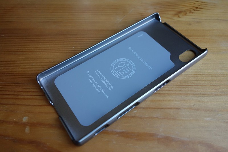 SPIGEN thin fit Xperia Z5_03