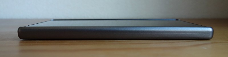 SPIGEN thin fit Xperia Z5_10