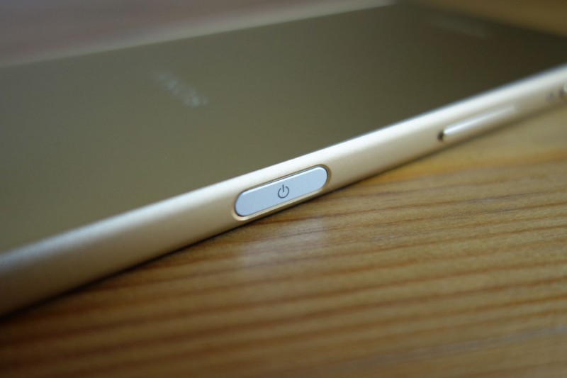 Xperia Z5 Dual E6683_9
