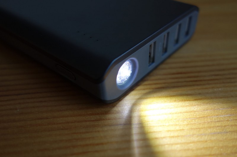 easyacc-pb20000ms-review_5