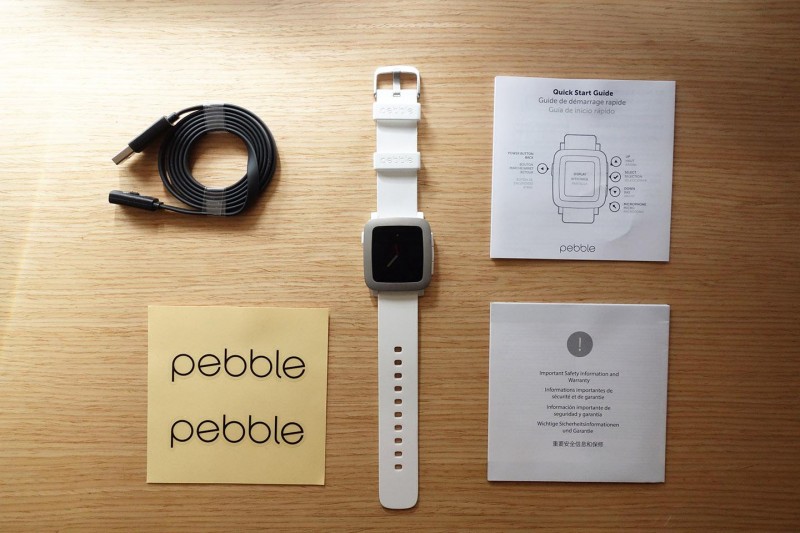 Pebble Time bundled items