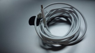 Apple、MacBookユーザー向けに「Apple USB-C 充電ケーブル交換プログラム」を発表