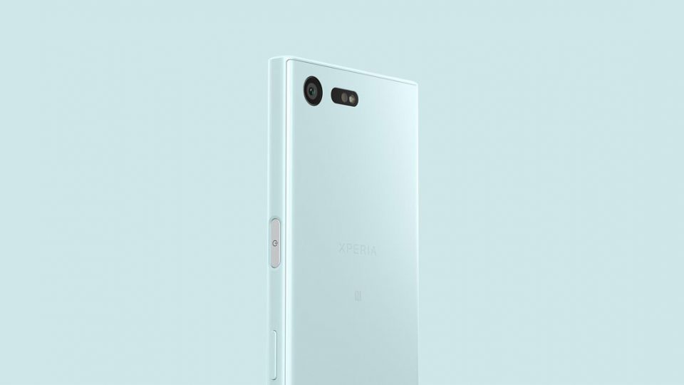 xperia x compact