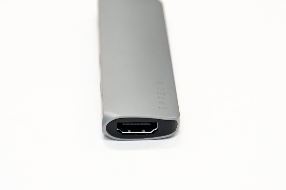 satechi-slim-aluminum-type-c-multi-port-adapter_5