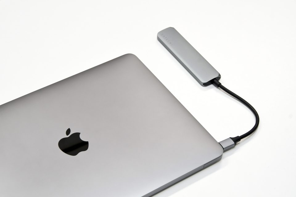 satechi-slim-aluminum-type-c-multi-port-adapter_6
