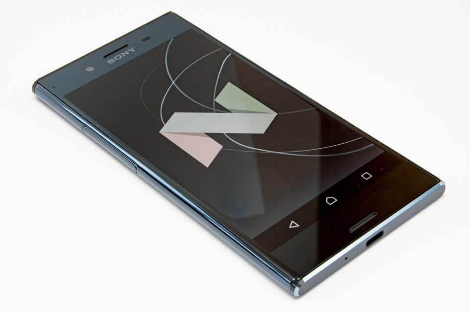 Xperia XZ Premium SO-04J フォトレビュー