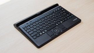 エレコムのトラックボール搭載Bluetoothキーボード『TK-DCP03BK』が変態っぽくていい