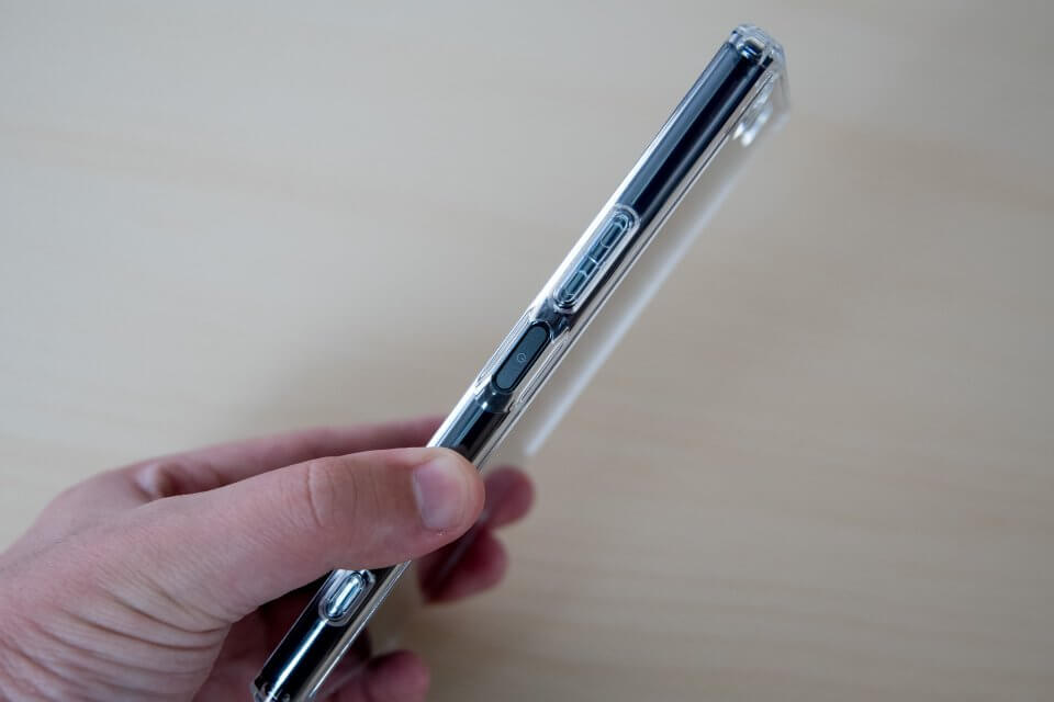 Spigen Xperia XZ Premium ウルトラ・ハイブリッド