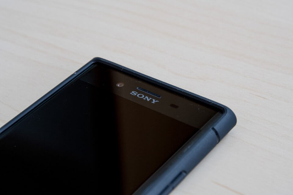 Spigen ラギッド・アーマー Xperia XZ Premium ケース