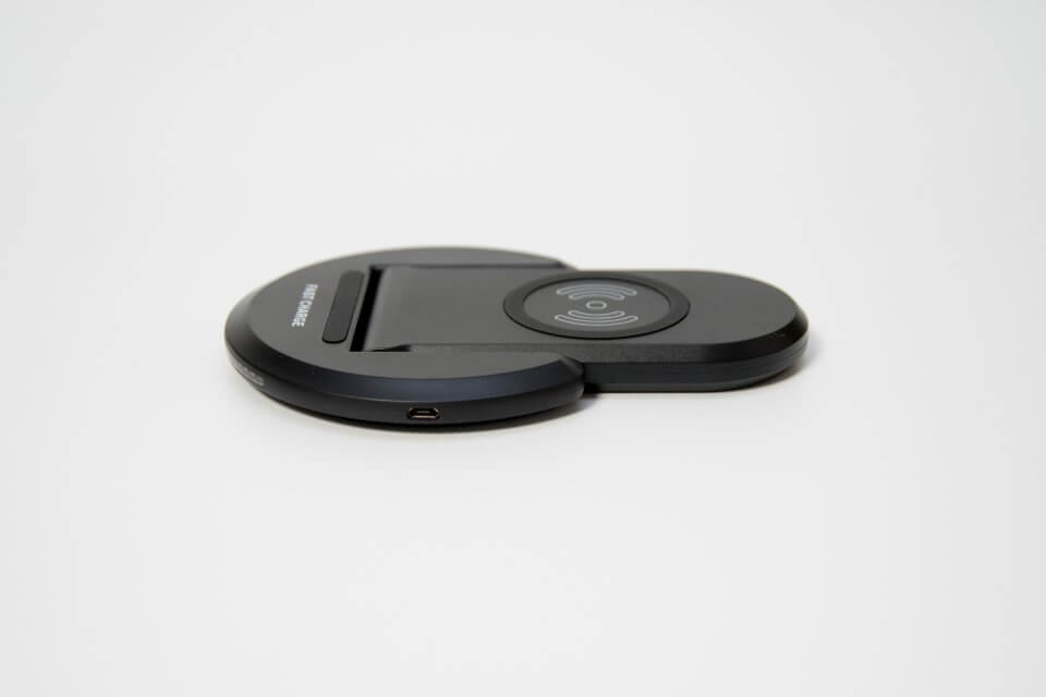 iPhone 8 Qi ワイヤレス充電器