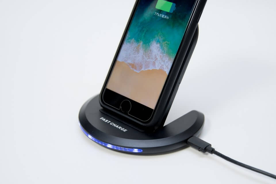 iPhone 8 Qi ワイヤレス充電器