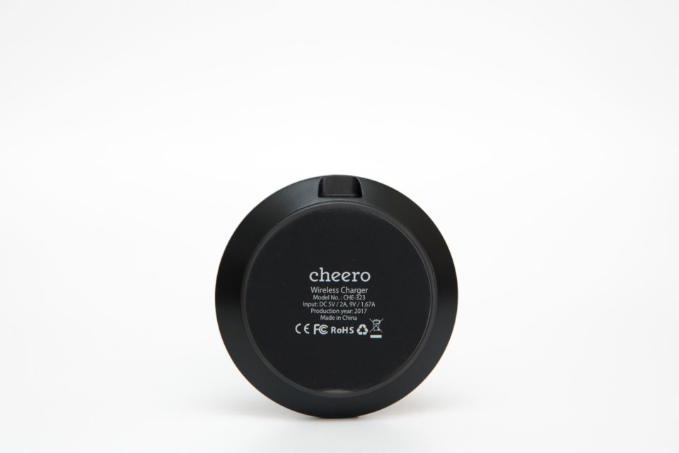 cheero ワイヤレス充電器