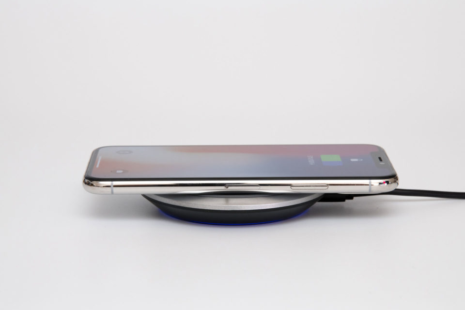 cheero ワイヤレス充電器