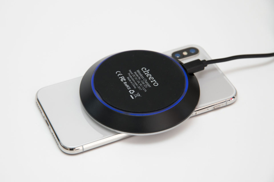 cheero ワイヤレス充電器