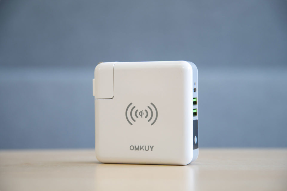 モバイルバッテリー qi ワイヤレス充電器