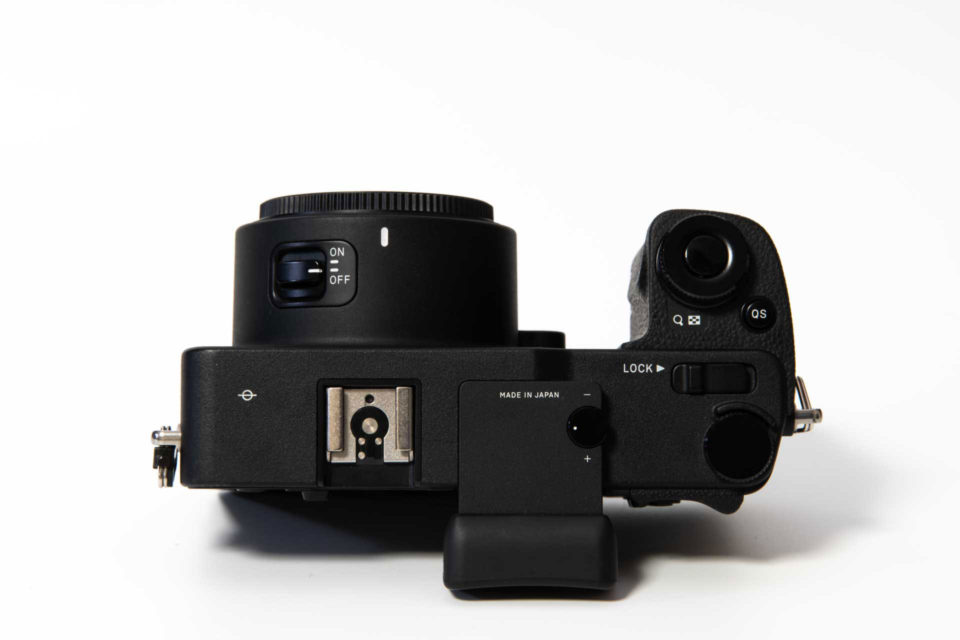 SIGMA sd Quattro 上から