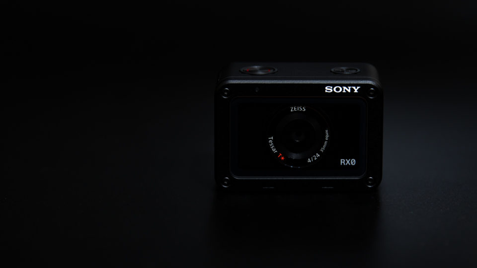 SONY RX0 レビュー 手のひらに「RX画質を」