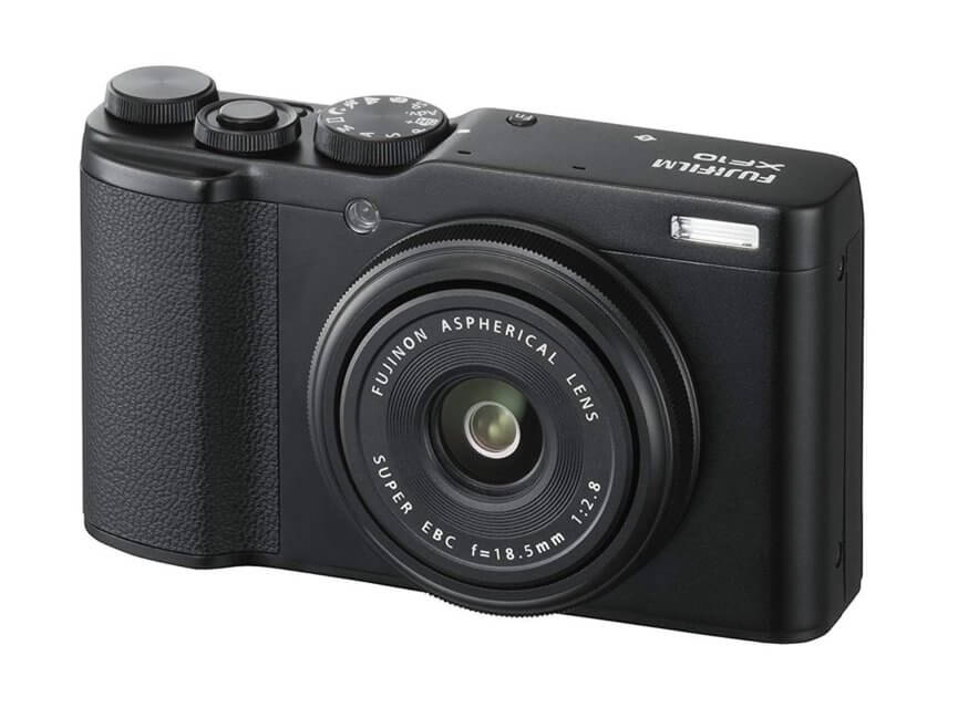 FUJIFILM XF10