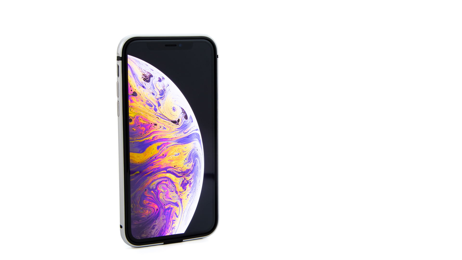 ESRのiPhone XS用バンパーを購入。全体的には満足だけど作りがちょっと甘い