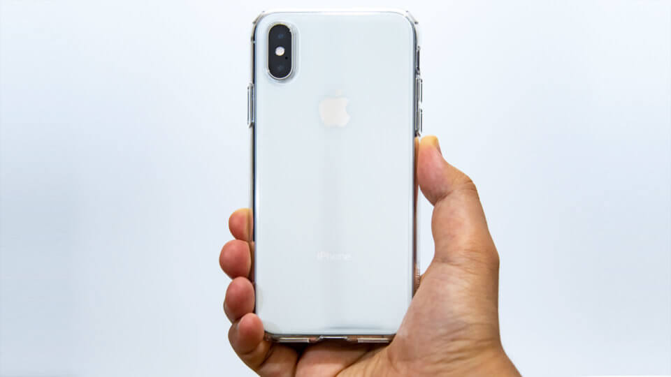 iPhone XS Spigen リキッド・クリスタル レビュー