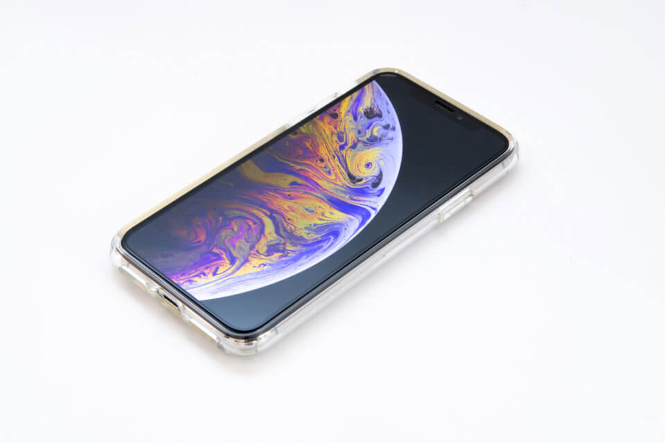 iPhone XS リキッド・クリスタル 前面