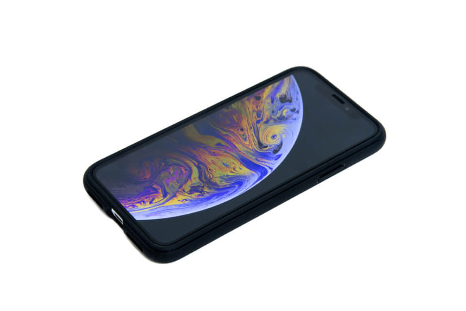 iPhone XS ラギッド・アーマー 前面