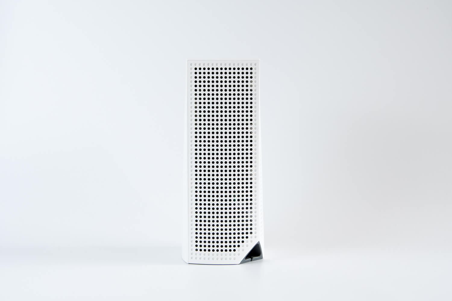メッシュWi-Fiルーター「Velop」トライバンド 背面
