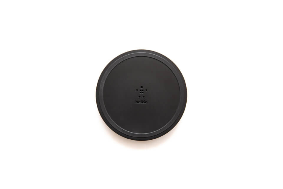 Belkin BOOST↑UP ワイヤレス充電パッド 上部