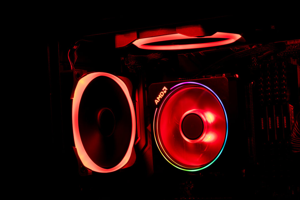第3世代Ryzen（Zen 2）で自作PCを組みました。Ryzen 7 3700X、めっちゃいいです