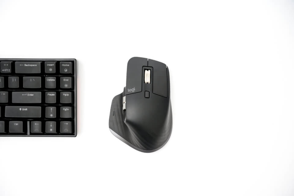 ロジクール「MX Master 3」レビュー！より使いやすくなったハイエンドマウス、最高！！