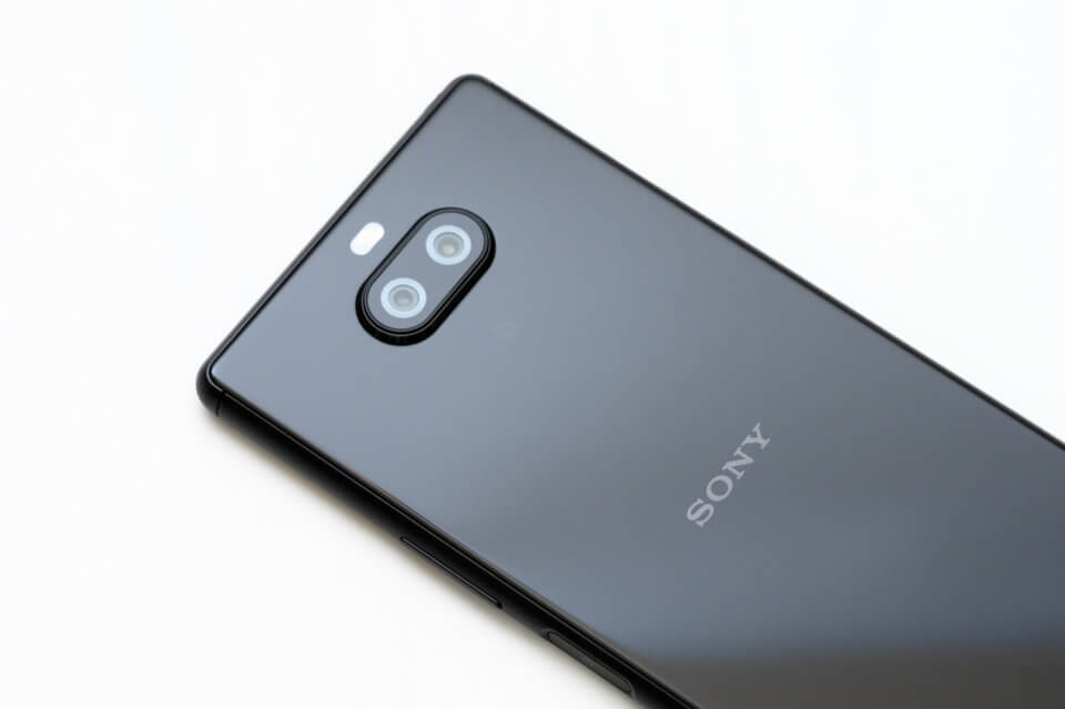 Xperia 8 開封 外観レビュー