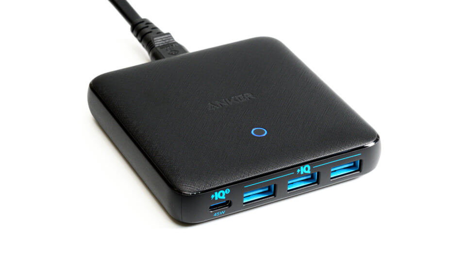 Anker PowerPort Atom III Slim (Four Ports）レビュー。45W USB PD対応でかなり薄いので持ち運びにも便利な4ポートUSB充電器