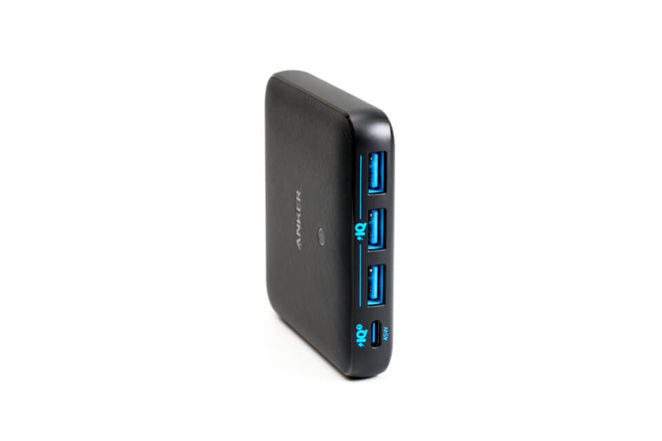 Anker PowerPort Atom III Slim (Four Ports） レビュー