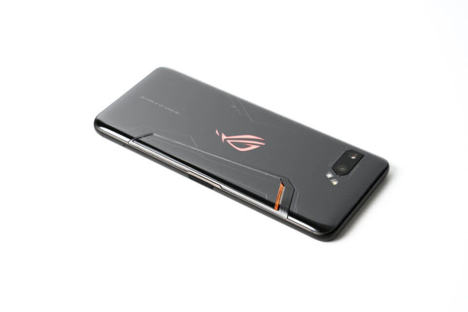 ROG Phone II 外観