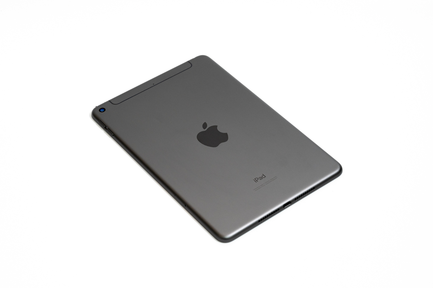ドコモ版のiPad mini（第5世代）が安かったので購入しました。一度売ったのに買い戻した理由。