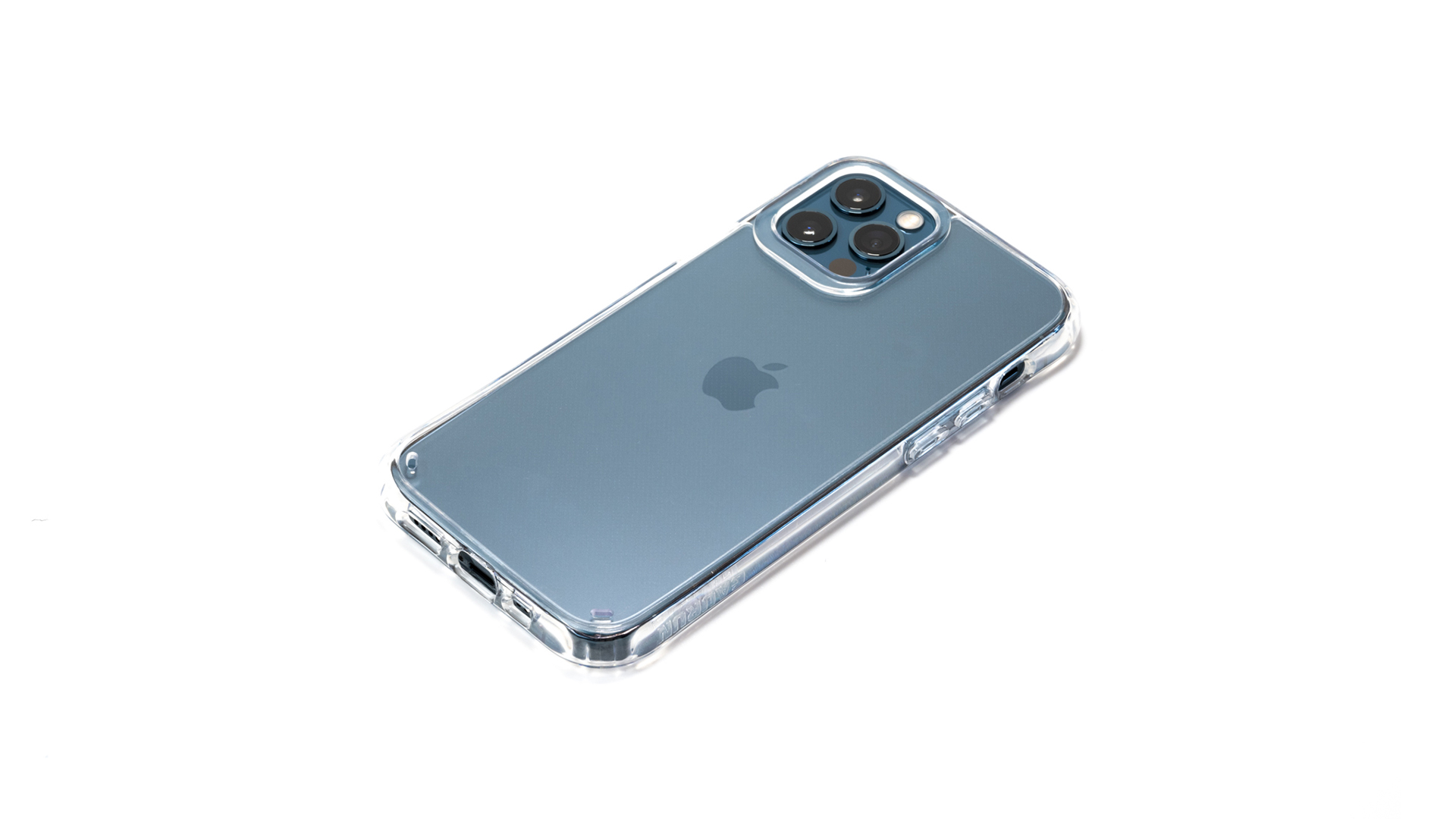 「GAURUN ピュア・ハイブリッド」レビュー。透明度と耐衝撃性を両立したiPhone 12 / 12 Pro用クリアケース