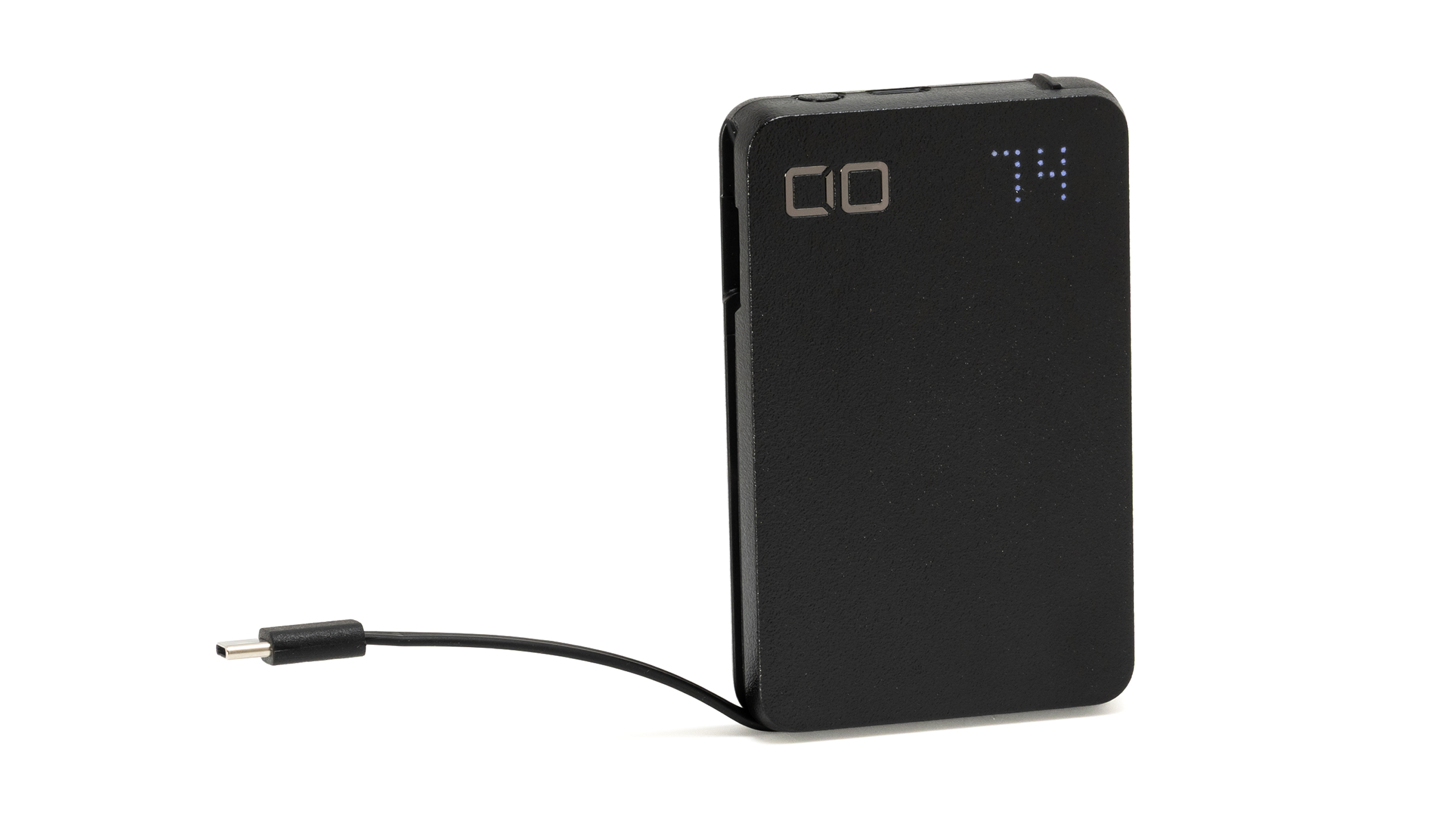 CIO SMARTCOBY Pro SLIM CABLE レビュー：ケーブル一体型で“これだけ持てばOK”なモバイルバッテリー