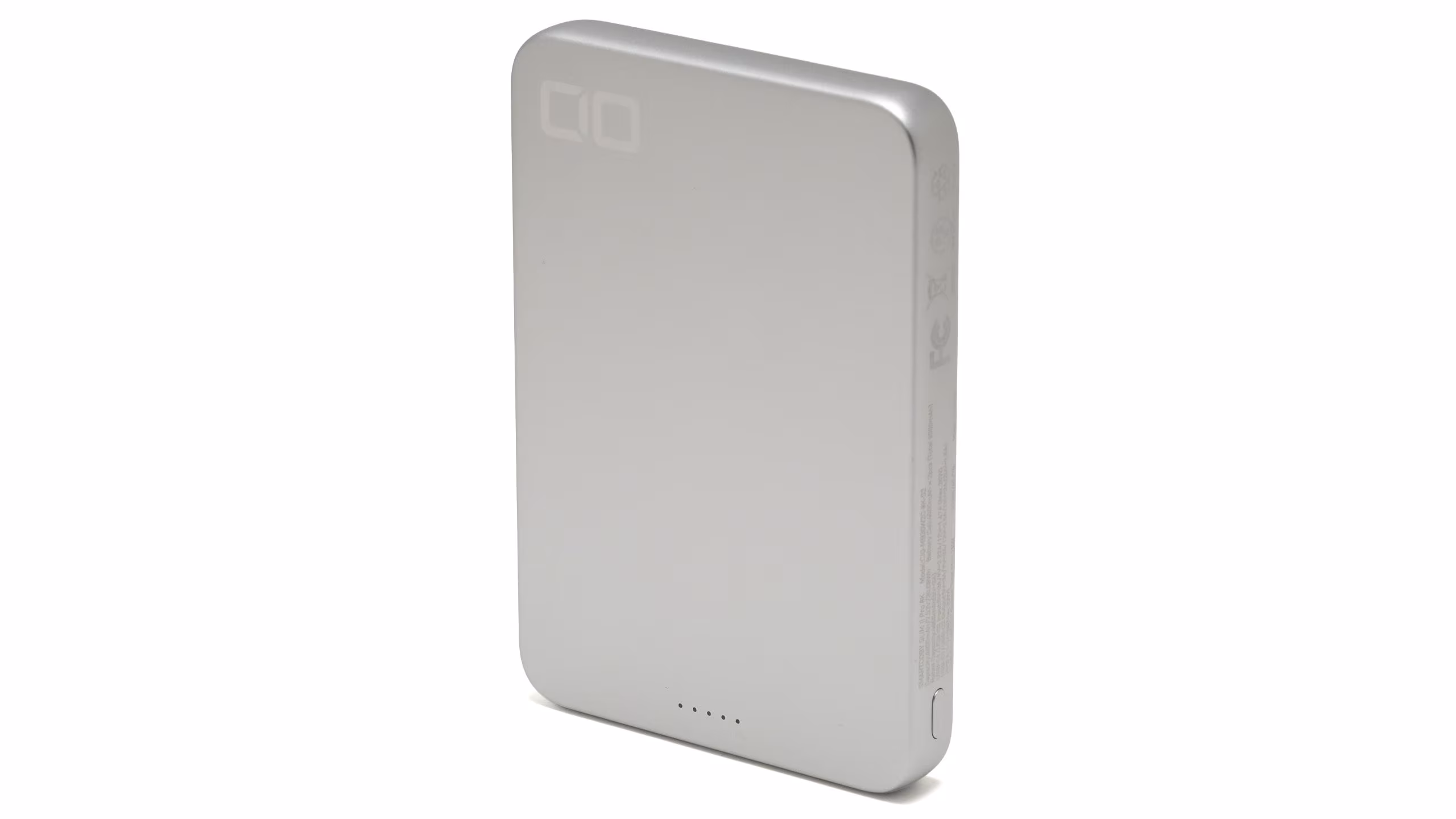CIO SMARTCOBY SLIM II Pro 8K レビュー：マグネットでくっつく有線充電が快適なモバイルバッテリー